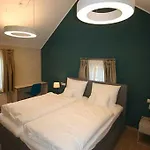 Peitche Lauer Hotel Useldange