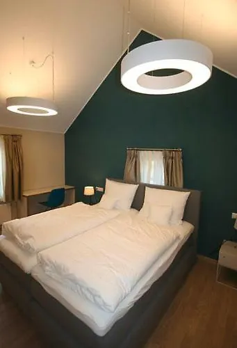 Peitche Lauer Szálloda Useldange